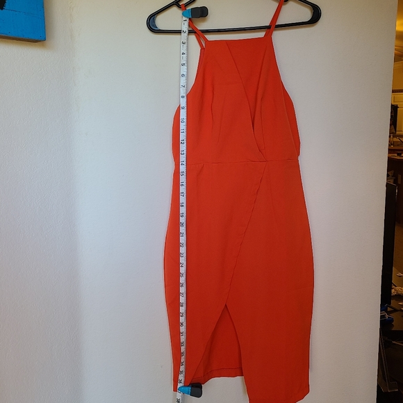 ◇Shareen collections halter dress w/ slit size 8◇ - Picture 10 of 10